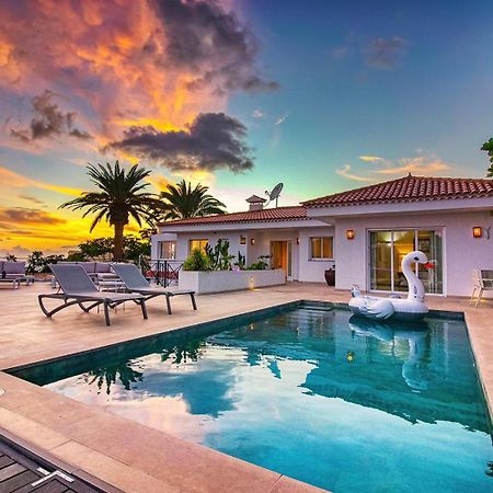 Villa Ginevra アロナ エクステリア 写真